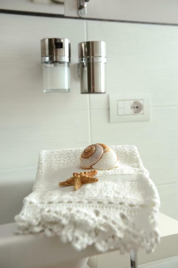 Atticobianco B&B Cagliari Ngoại thất bức ảnh